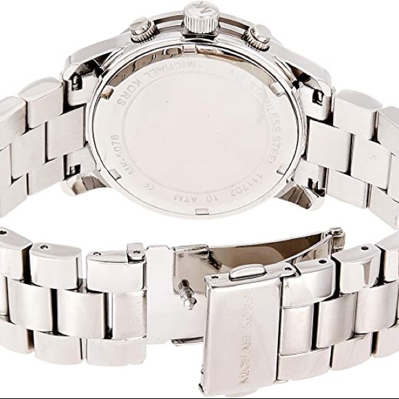 Michael Kors Watch - Picture 3 of 3